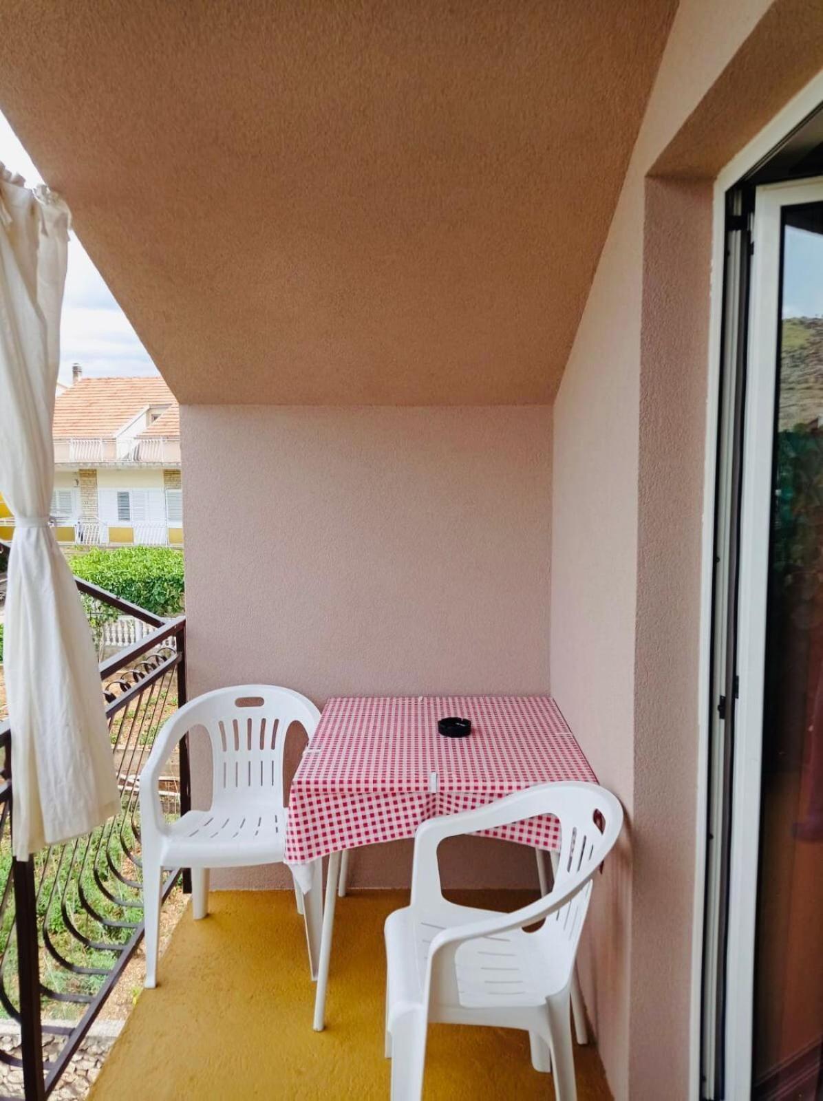 Apartments By The Sea Grebastica, Sibenik - 4881 Baselovici Zewnętrze zdjęcie